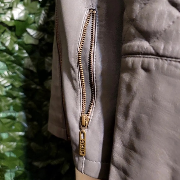 BIBA Women's Leather Jacket Zipper Light Taupe/Gray Size Medium Lining Black - Picture 3 of 6